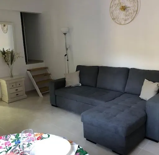 Casa Con Piscina * Κάλπε