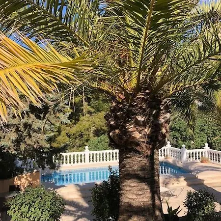 Casa Con Piscina Appartamento *