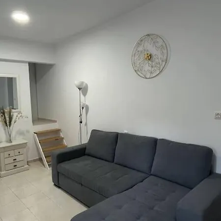 Casa Con Piscina Appartamento *